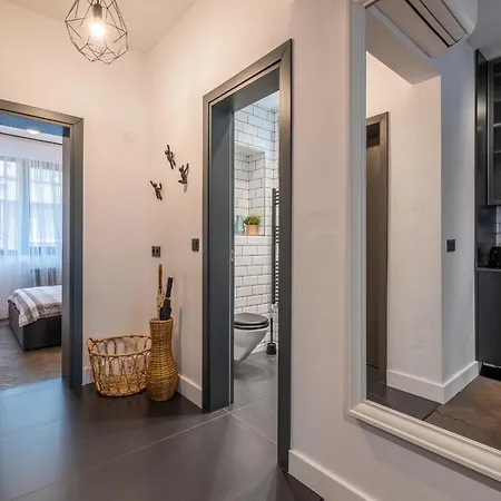 Apartment Soho 13 - Black & White